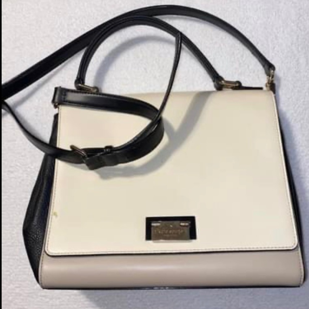 Kate Spade barely used purse with Dust Bag